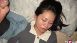 Lén lút vào phòng em lúc ngủ mà chỉ dám đứng quay tay bắn tinh lên tóc em