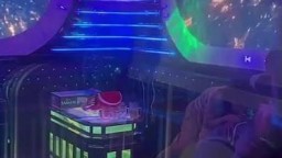 Chịch 2 cô vợ giáo viên mầm non ở Quảng Trị của bạn trong quán karaoke