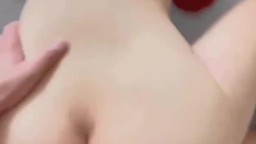Bé nữ sinh cực phẩm vừa đón em ở trường về chưa kịp thay đồng phục