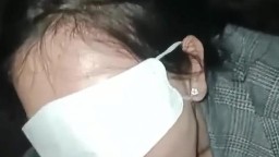 Khi đã yêu thì bảo gì em cũng làm dừng xe giữa đường bú cu em cũng chịu