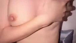 Bé sinh viên 2k3 mình dây mà vú em siêu to body quá nuột hồng hào