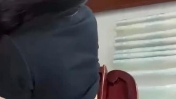 Bé sinh viên cực phẩm kêu em há miệng ra thì không chịu làm anh xuất tinh lên cả tóc em
