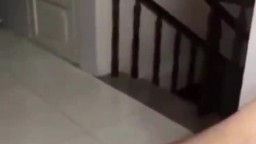 Bé người yêu da trắng hồng hào mê mẩn với cây hàng khủng