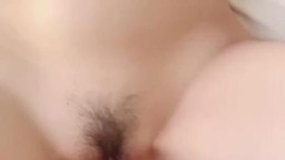 Bé sugar baby bướm non hồng hào lún phún lông