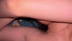 Bướm hồng hào non tơ vì còn thương em nên mới chia tay anh đã đăng clip em lên mạng