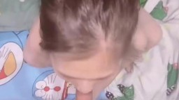 Em gái miền Tây nũng nịu hết dùng miệng dùng tay em còn dùng cả chân nghịch chim anh