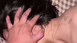 Vú căng tròn anh chịch như giã gạo bóp muốn nát cả vú em
