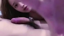 Để em bật camera gần lại cho mấy anh coi vừa chịch em vừa nói chuyện thân thiện quá