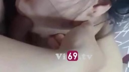 Em gái 2k5 ngại không muốn bật đèn mà anh cứ đòi quay phim nên em chiều ý luôn